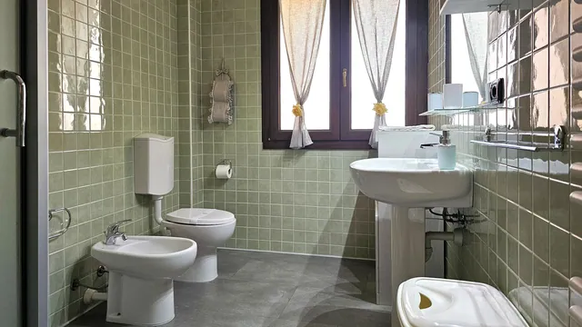 Camera Romeo & Giulietta — il bagno privato